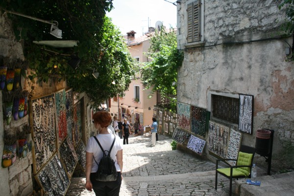Malerische Gasse in Rovinj, 2010 © Heinz Ramacher Typische Gassen in Rovinj
